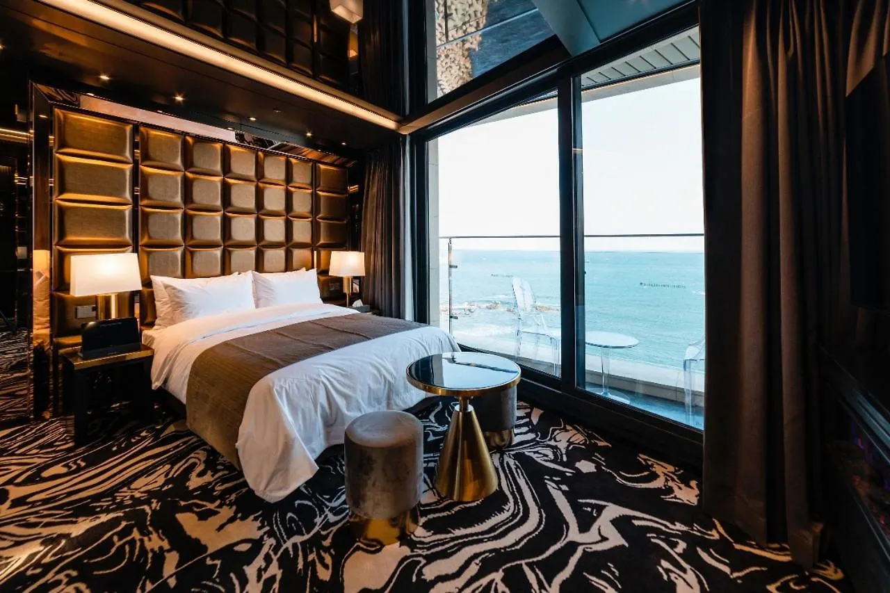 Best Louis Hamilton Hotel Ocean Terrace Busan 0*,
